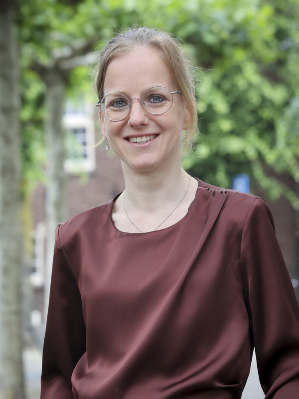 Pasfoto van Ramona Sour